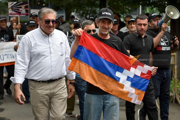 Акция АРФ Дашнакцутюн SOS Artsakh у офиса ООН в Армении (28 июня 2023). Еревaн Акция АРФ Дашнакцутюн SOS Artsakh у офиса ООН в Армении (28 июня 2023). Еревaн - Sputnik Армения