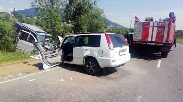 Дорожно-транспортное происшествие в селе Апнагюх (28 июня 2023). Арагацотн - Sputnik Армения
