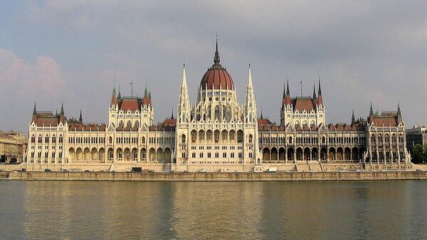 Здание венгерского Парламента в Будапеште - Sputnik Արմենիա