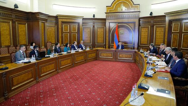 Совещание по проекту концепции Академического города под председательством премьер-министра Армении (13 июля 2023). Еревaн - Sputnik Армения