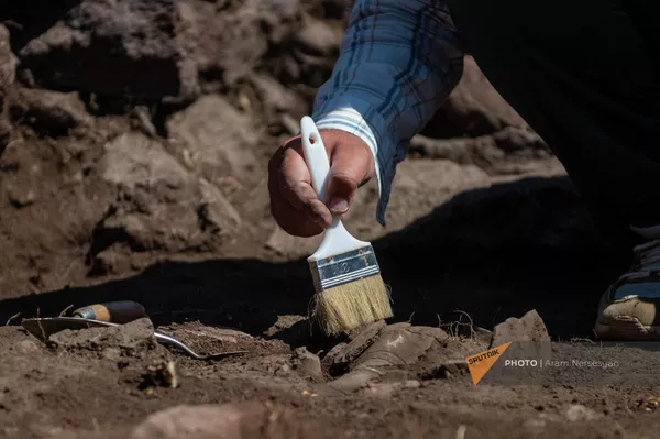 Հայտնաբերված խեցանոթը - Sputnik Արմենիա