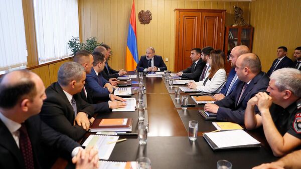 Премьер-министр Никол Пашинян посетил с рабочим визитом Араратскую область (17 июля 2023). Арарат - Sputnik Армения