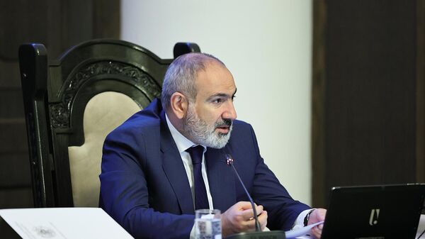Премьер-министр Никол Пашинян на очередном заседании правительства Армении (20 июля 2023). Еревaн - Sputnik Армения