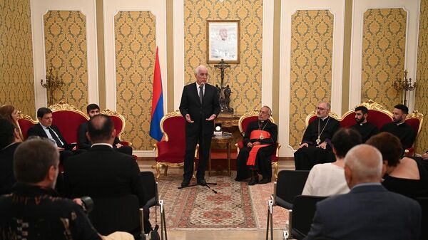 Վահագն Խաչատուրյանը  հանդիպել է Հռոմի հայկական համայնքի ներկայացուցիչների հետ - Sputnik Արմենիա