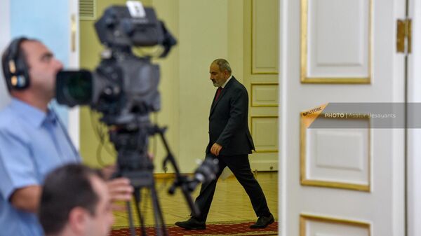 Премьер-министр Никол Пашинян во время пресс-конференции (25 июля 2023). Еревaн - Sputnik Армения