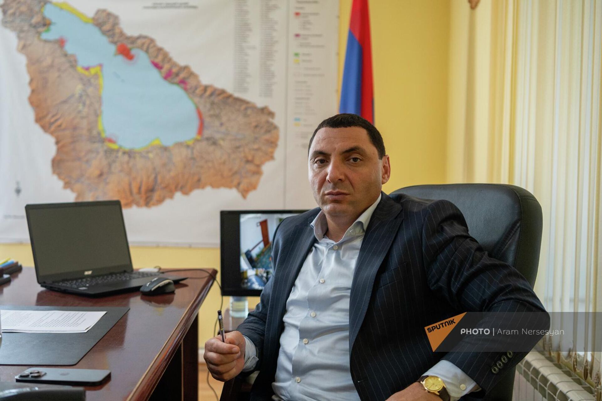 Директор Национального парка Севан Карен Мнацаканян Директор Национального парка Севан Карен Мнацаканян - Sputnik Армения, 1920, 28.07.2023