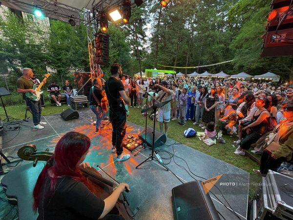«Lav Eli» ռոք խմբի համերգը Dilijan Wine Fest-ում - Sputnik Արմենիա