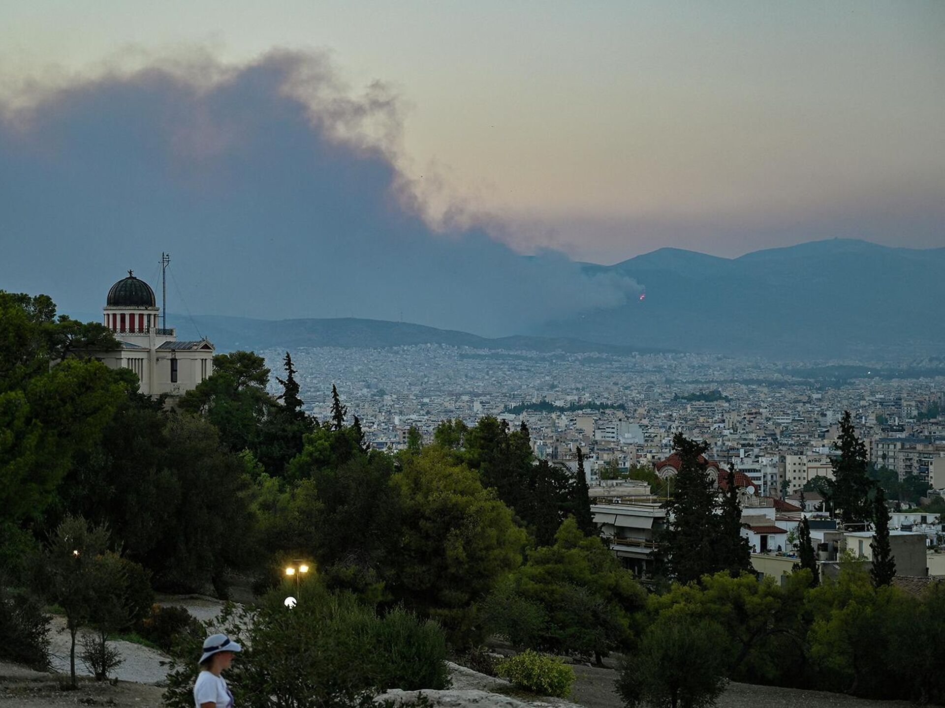 холм в афинах