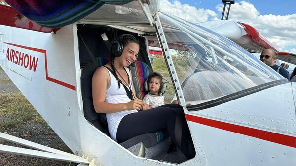 Ռևազյանը 3–ամյա դստեր հետ մասնակցել է Air Fest-ին - Sputnik Արմենիա
