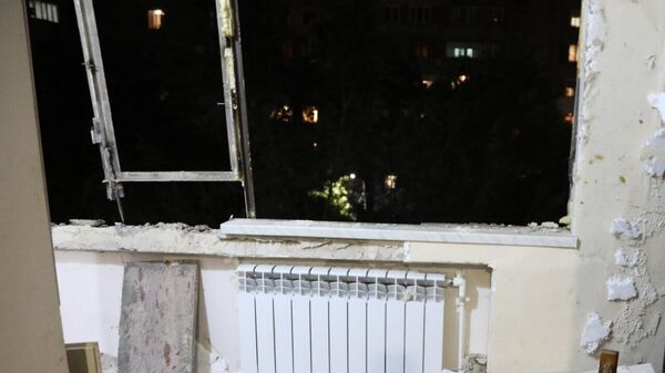 Взрыв на улице Арно Бабаджаняна в Ереване 03.09.2023 - Sputnik Армения