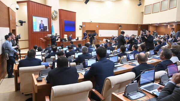 Первая сессия парламента Казахстана восьмого созыва - Sputnik Армения