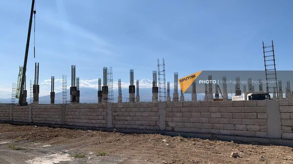 Новая стройплощадка металлургического завода недалеко от Арарата - Sputnik Արմենիա