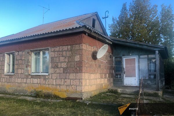 Բռնի տեղահնավածներին տրամադրված տներից մեկը - Sputnik Արմենիա
