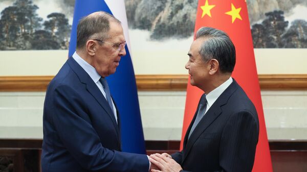 Встреча глав МИД РФ и Китая С. Лаврова и Ван И - Sputnik Армения
