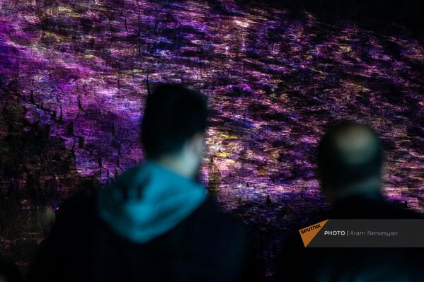«Music of Armenia» կազմակերպությունը Գառնիի կիրճում ներկայացրել է «Sounds of Garni» լուսաձայնային ինստալացիայի պրեմիերան - Sputnik Արմենիա
