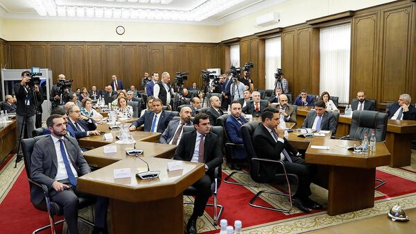 ԱԺ մշտական հանձնաժողովների 2024 թվականի պետբյուջեի նախագծի քննարկումների նիստը (2023թ, հոկտեմբերի 30). Երևան - Sputnik Արմենիա