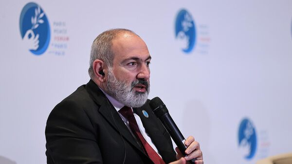 Նիկոլ Փաշինյան
 - Sputnik Արմենիա