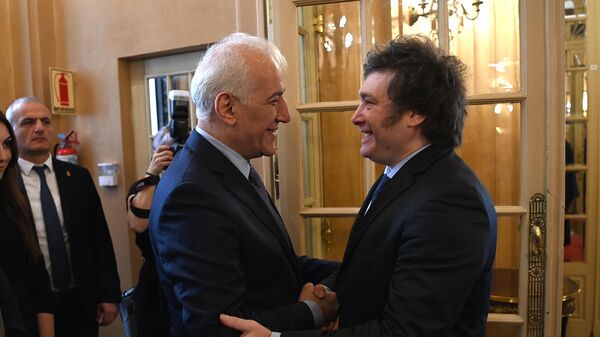 Президент Ваагн Хачатурян встретился с аргентинским коллегой Хавьером Миллеем (9 декабря 2023). Буэнос-Айрес - Sputnik Армения