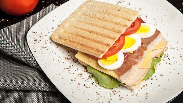 Сэндвич с яйцом и беконом - Sputnik Армения