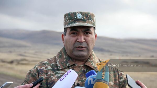 Генерал-майор Тиран Хачатрян. Учения ОДКБ Взаимодействие-2017 в Армении - Sputnik Армения