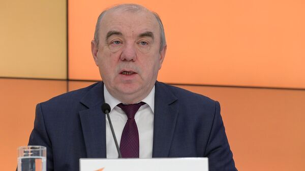 Министр по техническому регулированию ЕЭК Виктор Назаренко во время видеомоста по подведению основных итогов работы ЕЭК за период 2020-2024 гг (25 января 2024). Москвa - Sputnik Армения