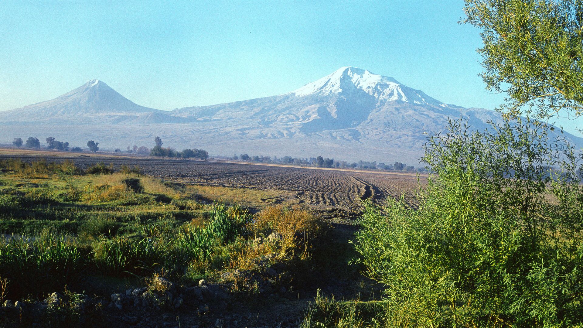 Араратская долина в Армении - Sputnik Армения, 1920, 10.10.2021