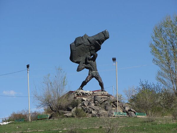 Скульптура Торк Ангех Скульптура Торк Ангех - Sputnik Արմենիա