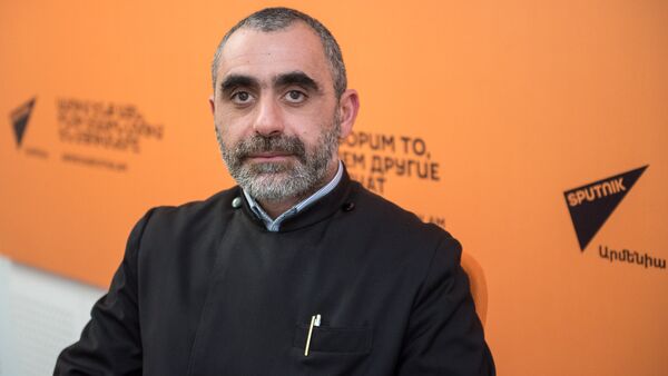 Иерей Есаи Артенян  - Sputnik Արմենիա