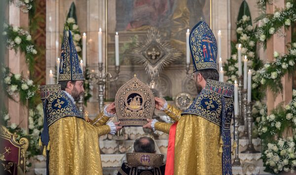 Рождественская литургия в Эчмиадзинском кафедральном соборе - Sputnik Армения