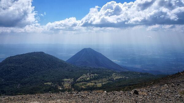 Вид на вулкан Исалько, департамент Сонсонате, Сальвадор - Sputnik Армения