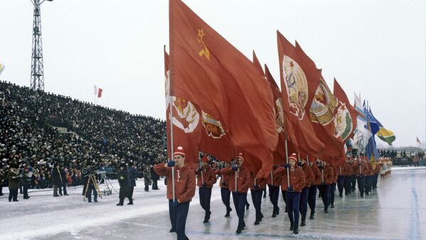 Знаменосцы с флагами - Sputnik Армения