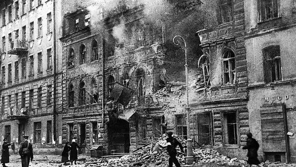 Ленинград во время артобстрела в 1942 году - Sputnik Արմենիա