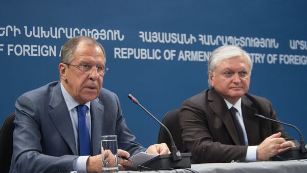 Министры иностранных дел России и Армении Сергей Лавров и Эдвард Налбандян - Sputnik Армения
