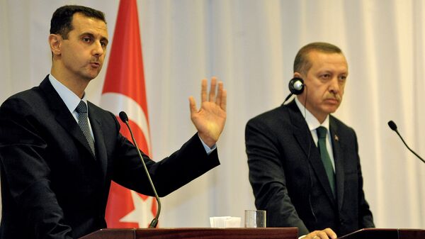 Реджеп Тайип Эрдоган и Башар Асад на совместной пресс-конференции (7 июля 2010). Стамбул, Турция - Sputnik Արմենիա