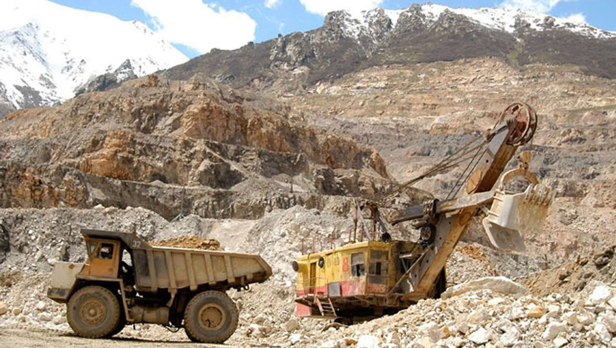Руды северного кавказа. Горно-Рудная компания «Амикан. Агаракский Медно-молибденовый комбинат Армения. Амулсарское золоторудное месторождение. Вольфрамо молибденовый комбинат в Тырныаузе.