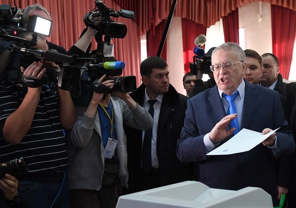 ՌԴ նախագահական ընտրությունների քվեարկեց նախագահի թեկնածու Վլադիմիր Ժիրինովսկին (ՌԼԴԿ) - Sputnik Արմենիա
