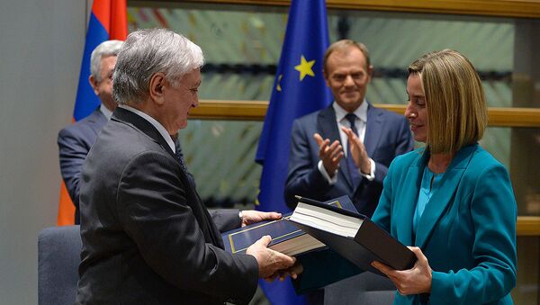 Армения подписала соглашение о всеобъемлющем и расширенном партнерстве с ЕС - Sputnik Արմենիա
