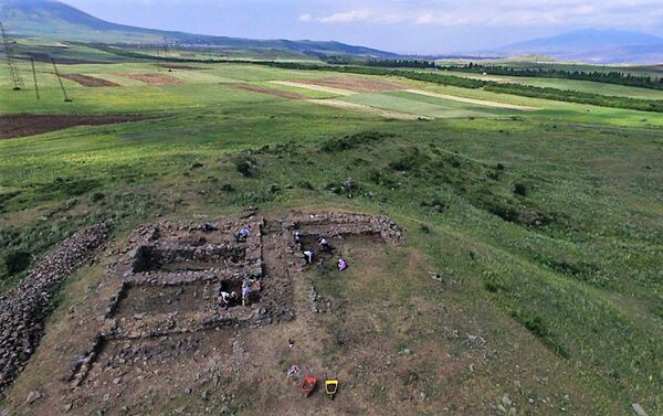 Армяно-итальянская археологическая экспедиция в Котайкской области - Sputnik Армения