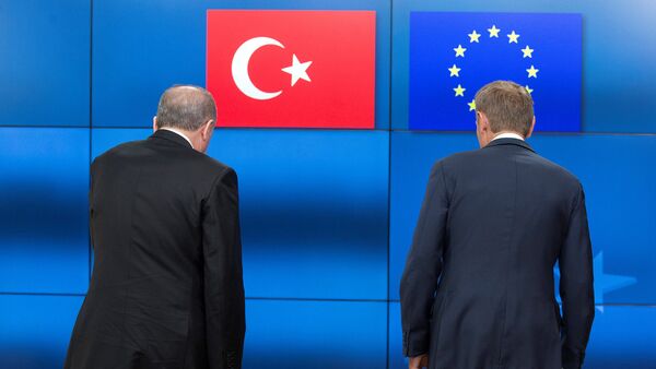 Председатель ЕС Дональд Туск и Президент Турции Реджеп Тайип Эрдоган (25 мая 2017). Брюссель, Бельгия - Sputnik Армения