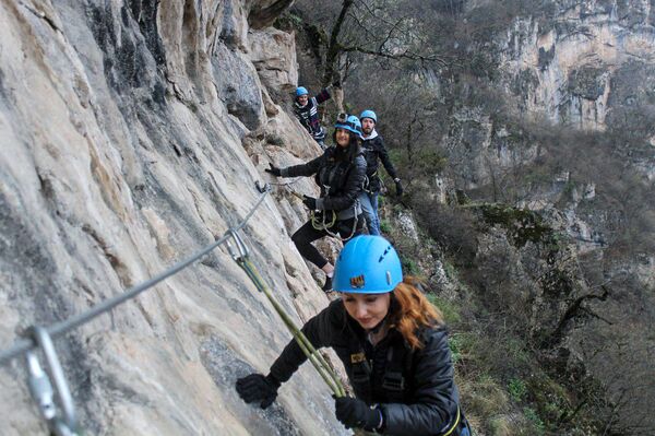 Аттракцион Via Ferrata в экстрим парке Yell Аттракцион Via Ferrata в экстрим парке Yell - Sputnik Արմենիա