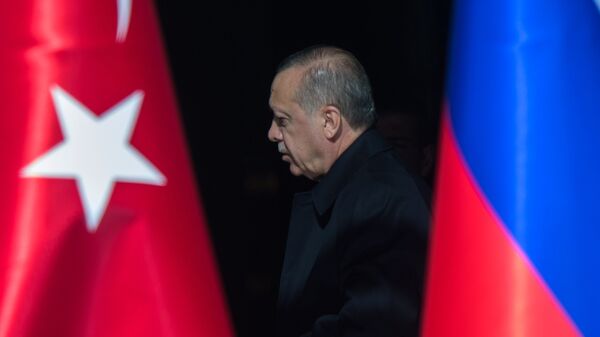 Президент Турции Реджеп Тайип Эрдоган на церемонии запуска начала строительства первого энергоблока атомной электростанции Аккую (3 апреля 2018). Анкара, Турция - Sputnik Արմենիա