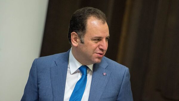 Министр Обороны Армении Виген Саркисян - Sputnik Արմենիա