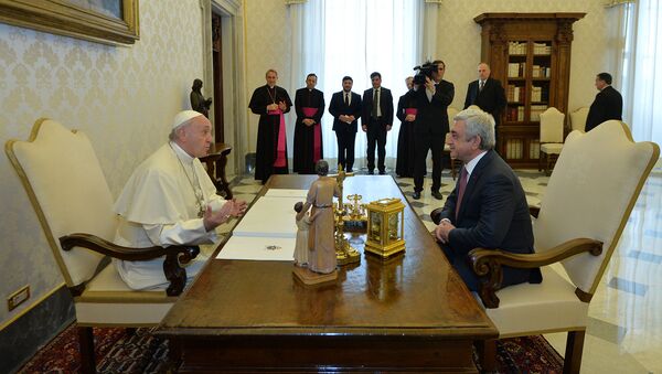 Встреча Папы Римского Франциска и президента Армении Сержа Саргсяна в Ватикане - Sputnik Արմենիա