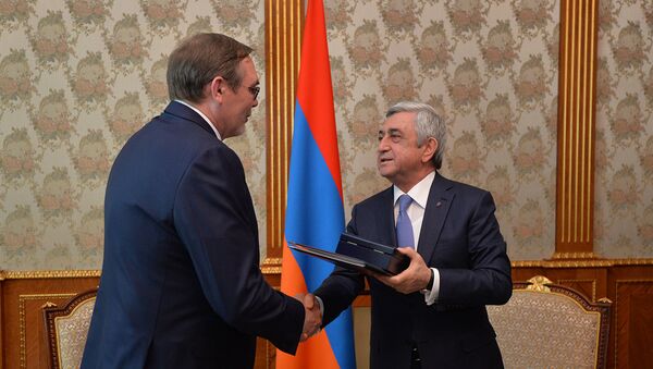 Президент Армении Серж Саргсян принял Ивана Волынкина (7 апреля 2018). Ереван - Sputnik Армения