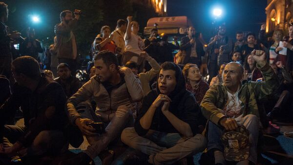 Акция протеста у здания РПА (11 апреля 2018). Ереван - Sputnik Արմենիա