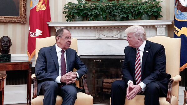 Глава МИД России Сергей Лавров и Президент США Дональд Трамп (10 мая 2017). Вашингтон, США - Sputnik Армения