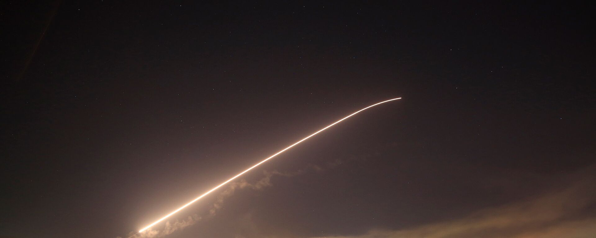 Ночное небо над Дамаском (14 апреля 2018). Сирия - Sputnik Армения, 1920, 26.02.2021