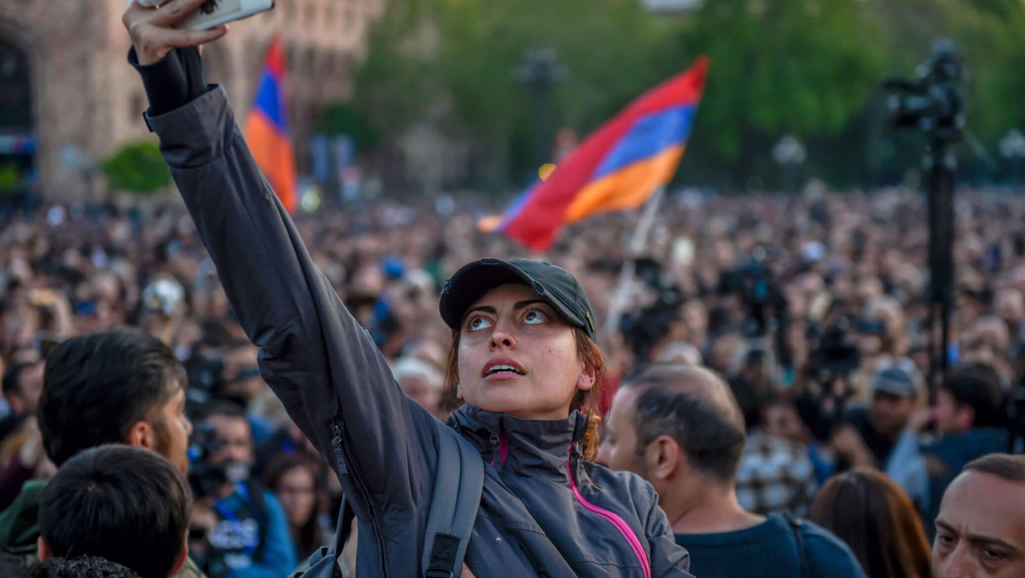 Армения отворачивается от россии. Цветные революции. Цветныереволюций. Цветные революции в СНГ. Цветная революция в России.