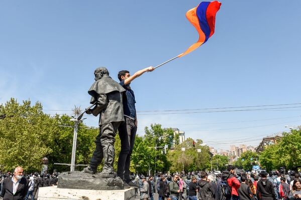 Ֆրանսիայի հրապարակ. Երևան, 18.04.2018 - Sputnik Արմենիա