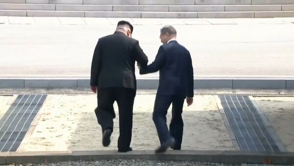 Встреча Ким Чен Ына со своим южнокорейским коллегой - Sputnik Армения